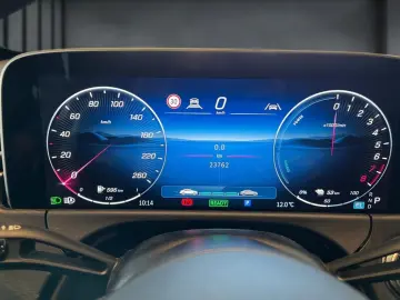 MERCEDES-BENZ E 300 e AMG Night Navi Burm AHK Distronic