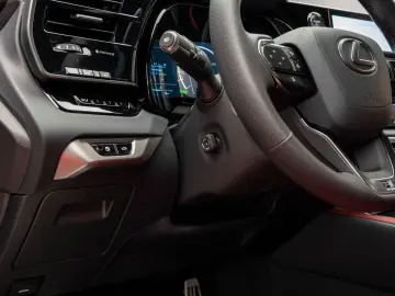 Lexus RX500h F Sport