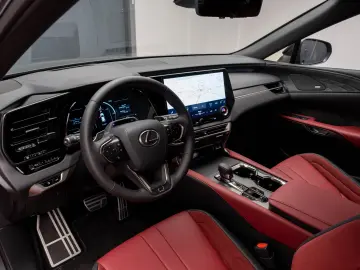 Lexus RX500h F Sport