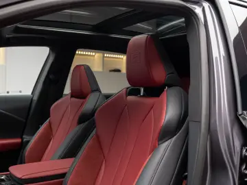 Lexus RX500h F Sport