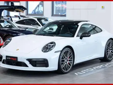 PORSCHE 992 4S