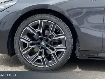 BMW 520d xDr MSpo Ventilation 360 Carbon
