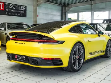PORSCHE 992 Carrera 4S LIFT