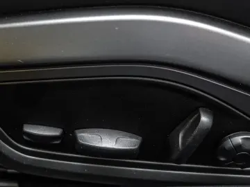 PORSCHE 992 Carrera 4S LIFT
