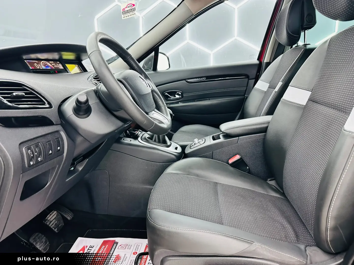 RENAULT Scenic 2011 — imagine 13