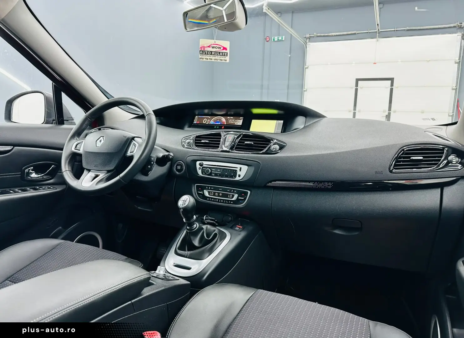 RENAULT Scenic 2011 — imagine 21