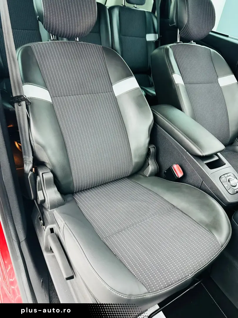 RENAULT Scenic 2011 — imagine 22