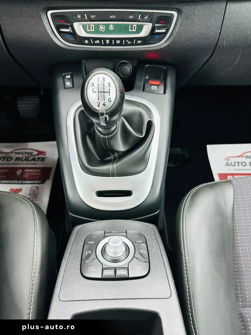RENAULT Scenic 2011 — imagine 23
