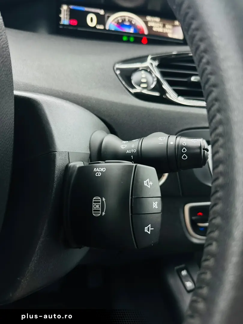 RENAULT Scenic 2011 — imagine 26