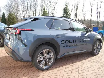 SUBARU Solterra 71 4 kWh 150kW Platinum Plus Pano Sound