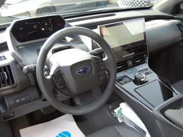 SUBARU Solterra 71 4 kWh 150kW Platinum Plus Pano Sound
