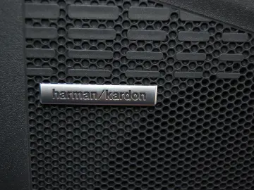 SUBARU Solterra 71 4 kWh 150kW Platinum Plus Pano Sound