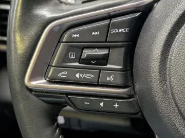 SUBARU Outback 2.5i Platinum EyeSight AWD LED CAM