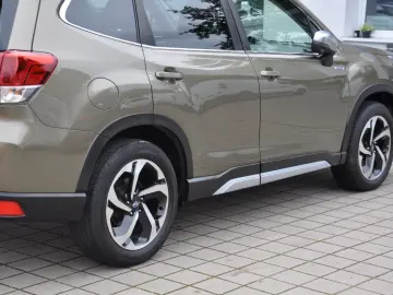SUBARU Forester Platinum 2.0 AWD ACC-LED-PANO-KAM-NAV