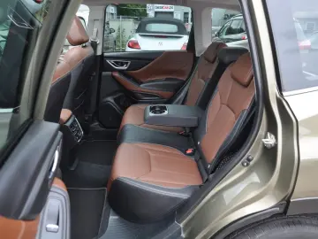 SUBARU Forester Platinum 2.0 AWD ACC-LED-PANO-KAM-NAV