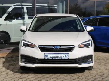 SUBARU Impreza 1.6 4x4  LED Navi Rückf-kam Sitzh