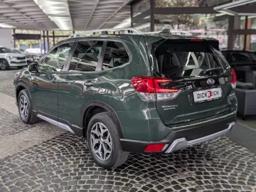 SUBARU Forester 2.0ie MHEV PLATINUM ACC LED PANO