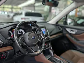 SUBARU Forester 2.0ie MHEV PLATINUM ACC LED PANO