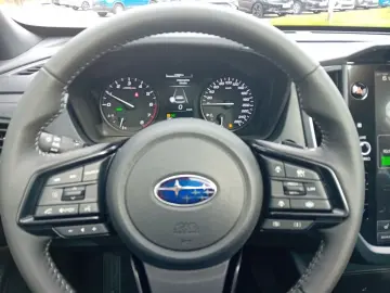 SUBARU Forester 2.0ie Exclusive SHZ Navi Kamera