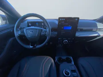 FORD Mustang Mach-E AWD Standard Range 360-Kamera USB