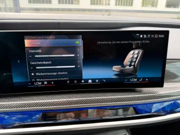 BMW 750 e xDrive Design Pure Fond Entert NP 167.000€
