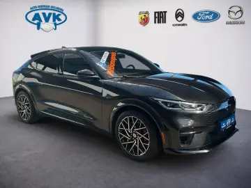 FORD Mustang Mach-E GT AWD