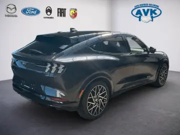 FORD Mustang Mach-E GT AWD