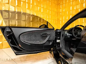 Bugatti Chiron Super Sport 300