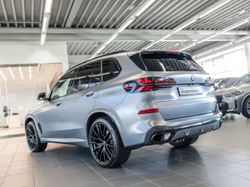 BMW X5 xDr30d MSpo SoftClose Massage Ventil 360 Carbon