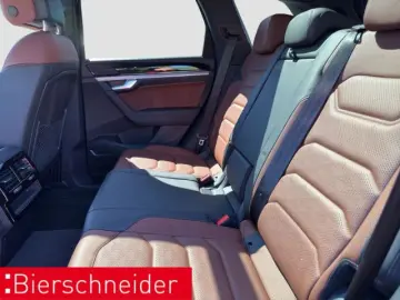 VW Touareg 3.0 TDI Elegance AHK PANO STAND IQ.
