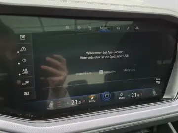 VW Touareg 3.0 TDI R-LINE BLACK PANO LM20 IQ.LIGHT