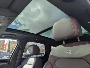 VW Touareg 3.0TDI R-Line Pano IQ Drive Kessy Matrix