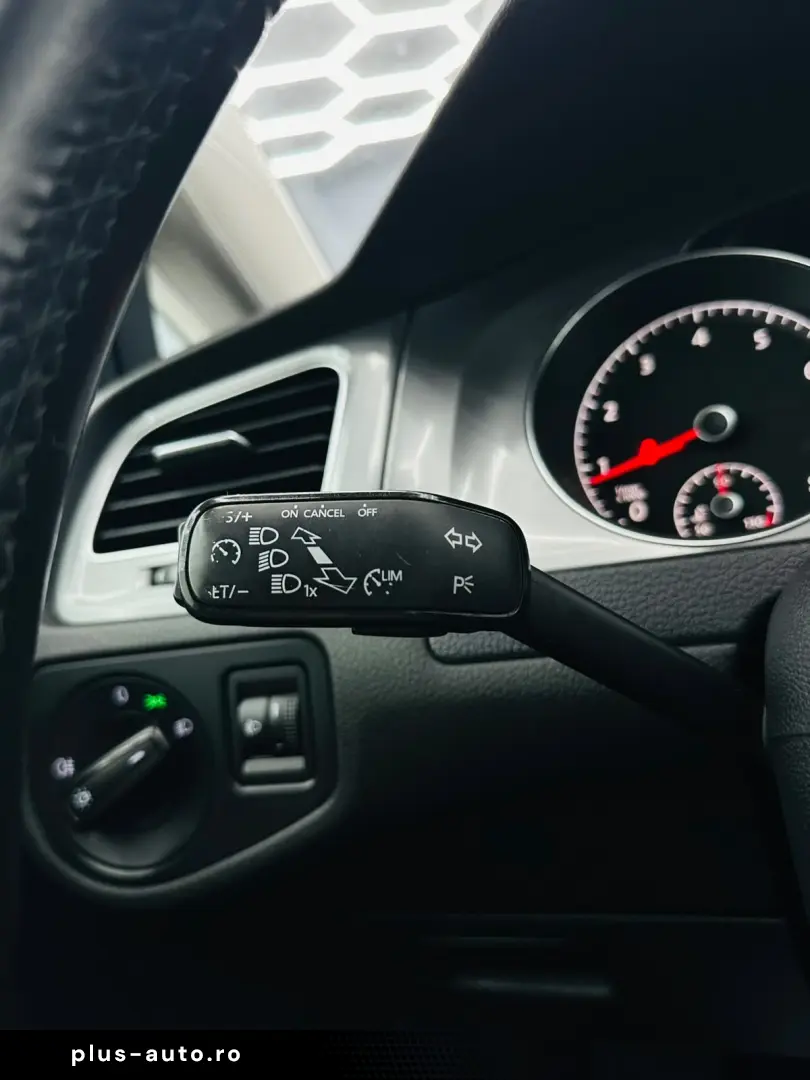 VOLKSWAGEN GOLF 2014 1.2i E5 Garantie 12 Luni Rate Avans 0 D