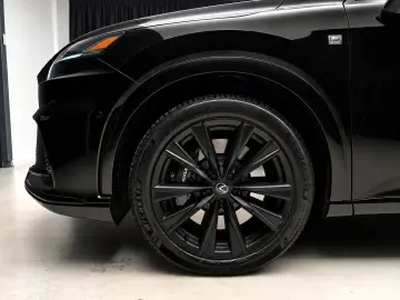 Lexus RX500h F Sport