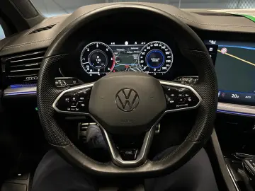 VW Touareg R-Line 4Mot. Black Style 21Zoll PANORAMA