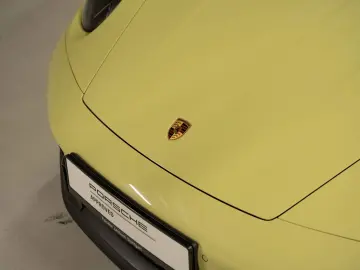 PORSCHE 992 Carrera GTS PCCB BOSE Abstandsregeltempostat