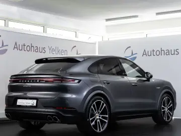 PORSCHE Cayenne Coupe E-Hybrid ACC PANO LUFT BOSE 360