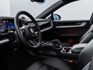 PORSCHE Cayenne Coupe E-Hybrid ACC PANO LUFT BOSE 360