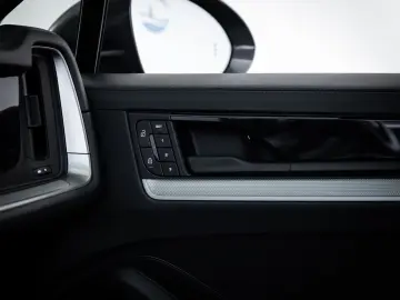 PORSCHE Cayenne Coupe E-Hybrid ACC PANO LUFT BOSE 360