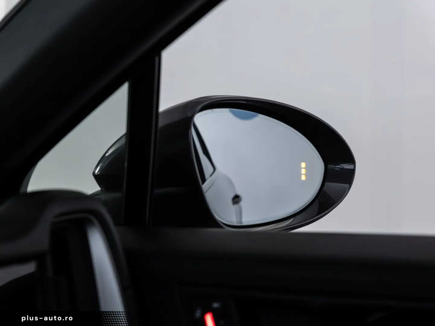 PORSCHE Cayenne Coupe E-Hybrid ACC PANO LUFT BOSE 360