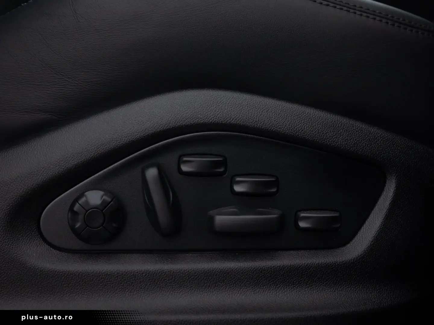 PORSCHE Cayenne Coupe E-Hybrid ACC PANO LUFT BOSE 360