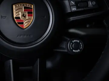 PORSCHE Cayenne Coupe E-Hybrid ACC PANO LUFT BOSE 360