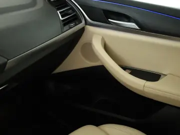 BMW X4 xDr30d MSp Panoramic Keyless ACC