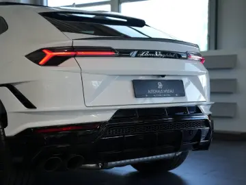 Lamborghini Urus S  PANO HEAD-UP SOFT B&O