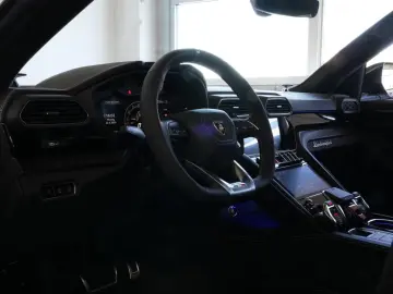 Lamborghini Urus S  PANO HEAD-UP SOFT B&O
