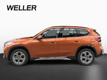 BMW X1 xDrive20d xLine AdLED AHK Kam H K elSi St Go