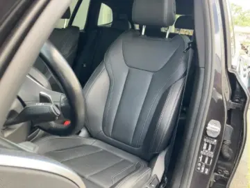 BMW X3 xDr 20i M-Sport HUD
