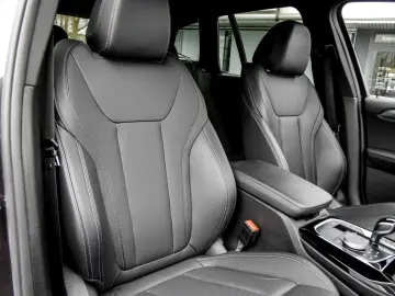 BMW X3 xDrive30d M SPORT Laser ACC