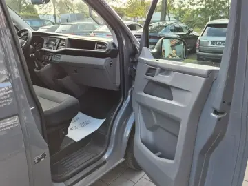 Volkswagen T6.1 Transporter Kombi EcoProfi FWD 9 SITZER PDC