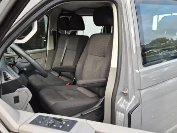 Volkswagen T6.1 Transporter Kombi EcoProfi FWD 9 SITZER PDC